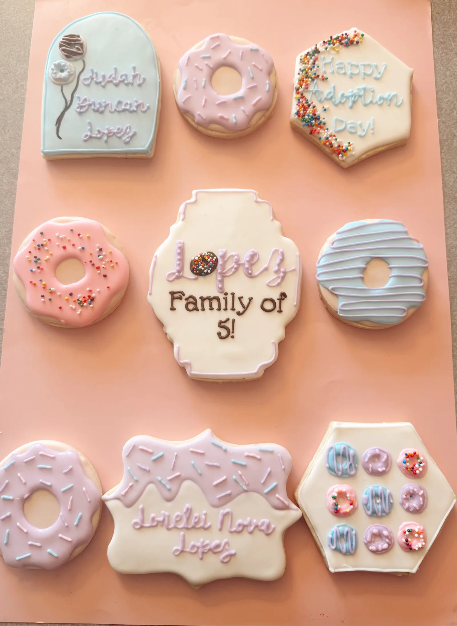 Family of four — pregnancy announcement set