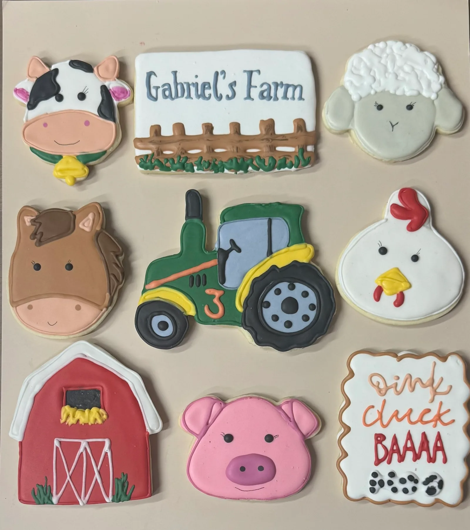 Gabriel's Farm — tractors, cows & barnyard friends