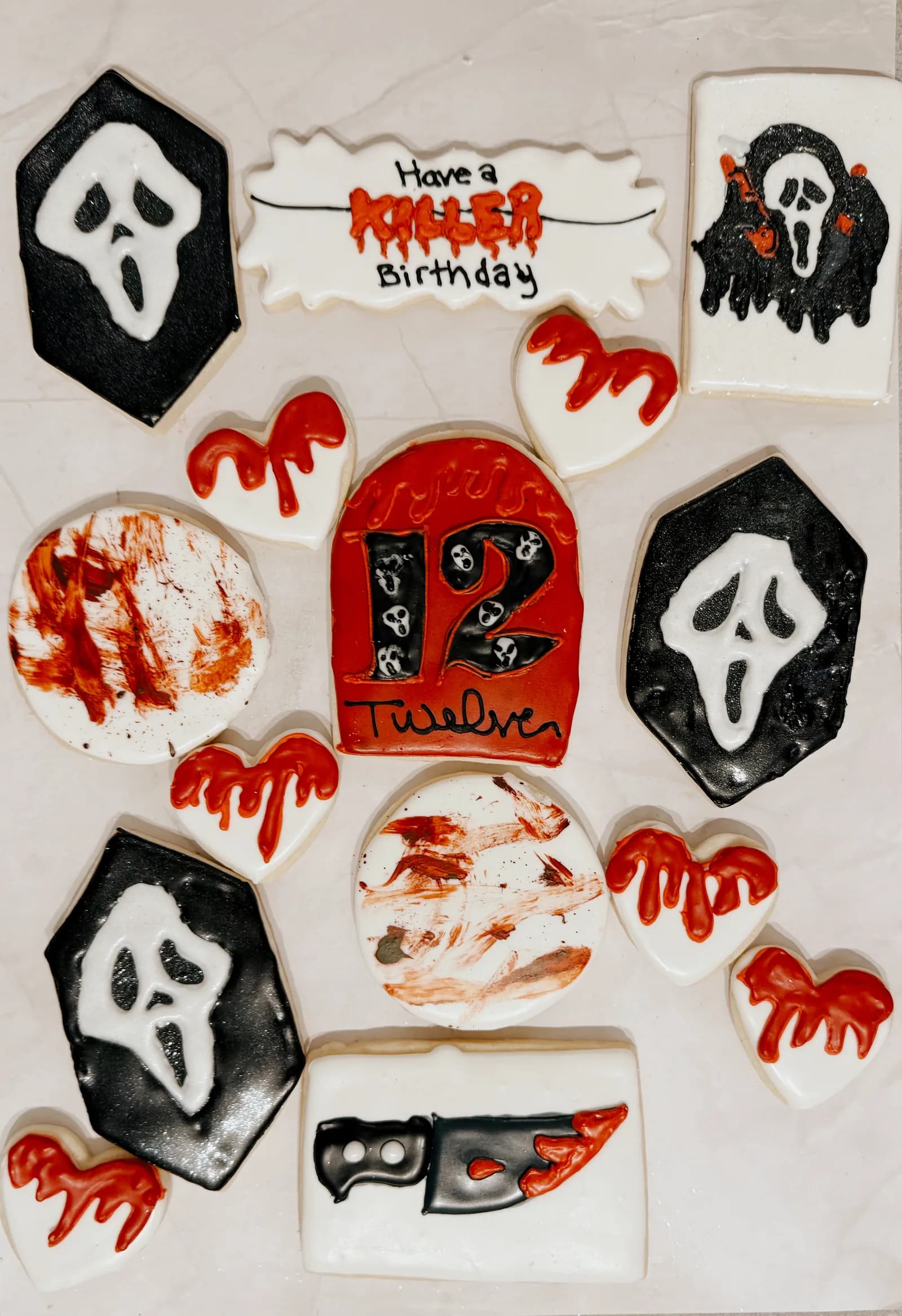 Have a killer birthday — Ghostface Halloween set
